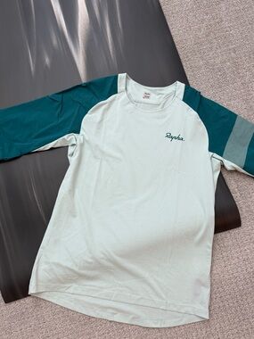 NWT Rapha Women’s Gravel/MTB Shirt Size M